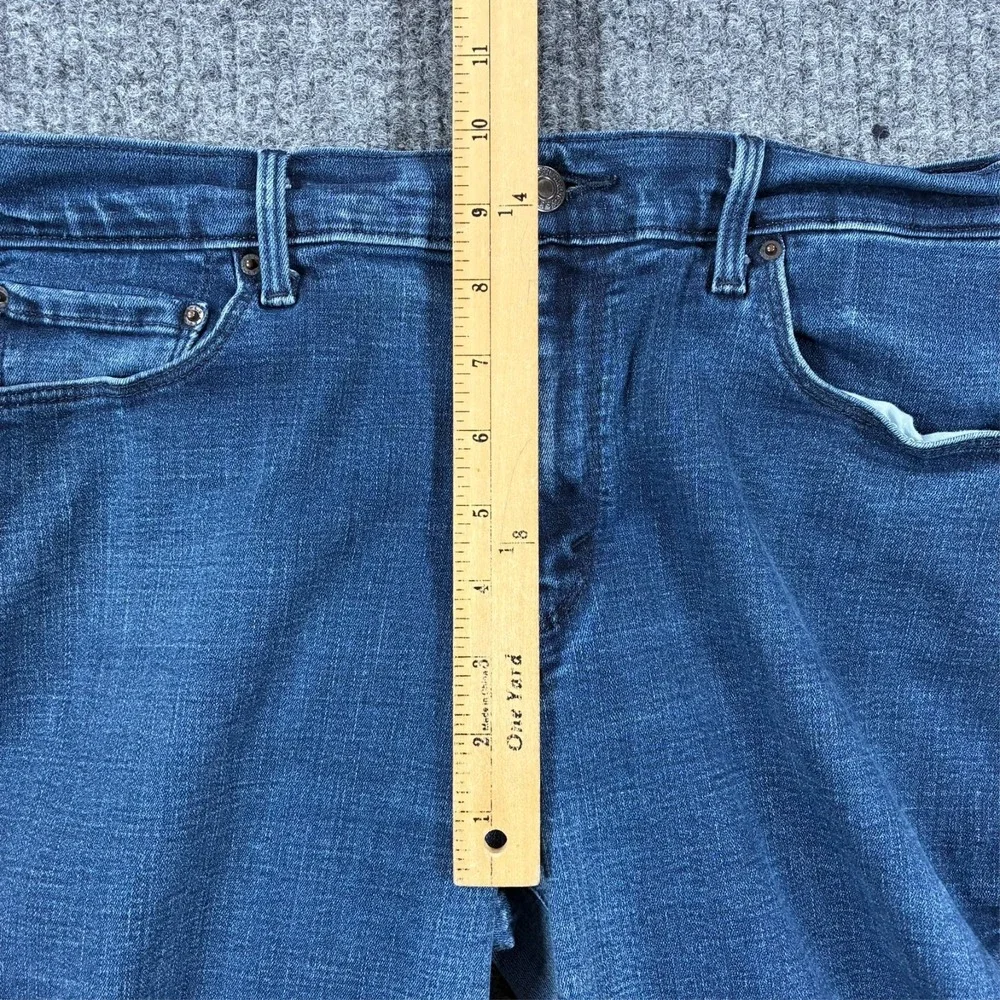Levis 505 Mens Straight Leg Jeans Size 32x32 Blue Denim Classic Fit Low Rise